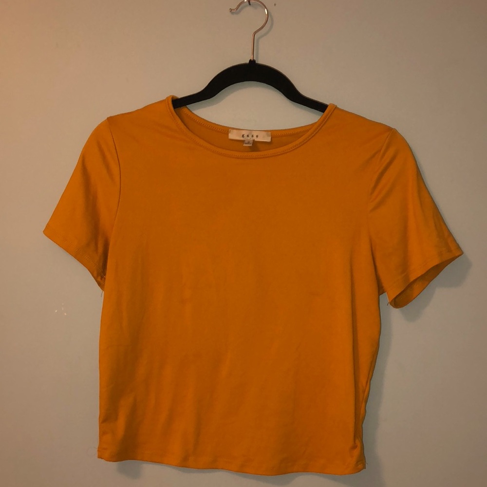 Basic crop top